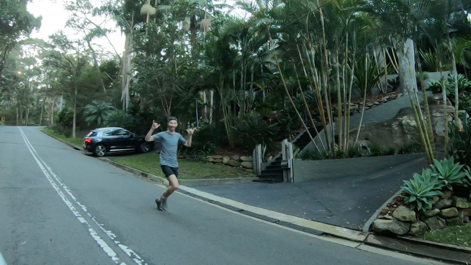Loombah Punish climb